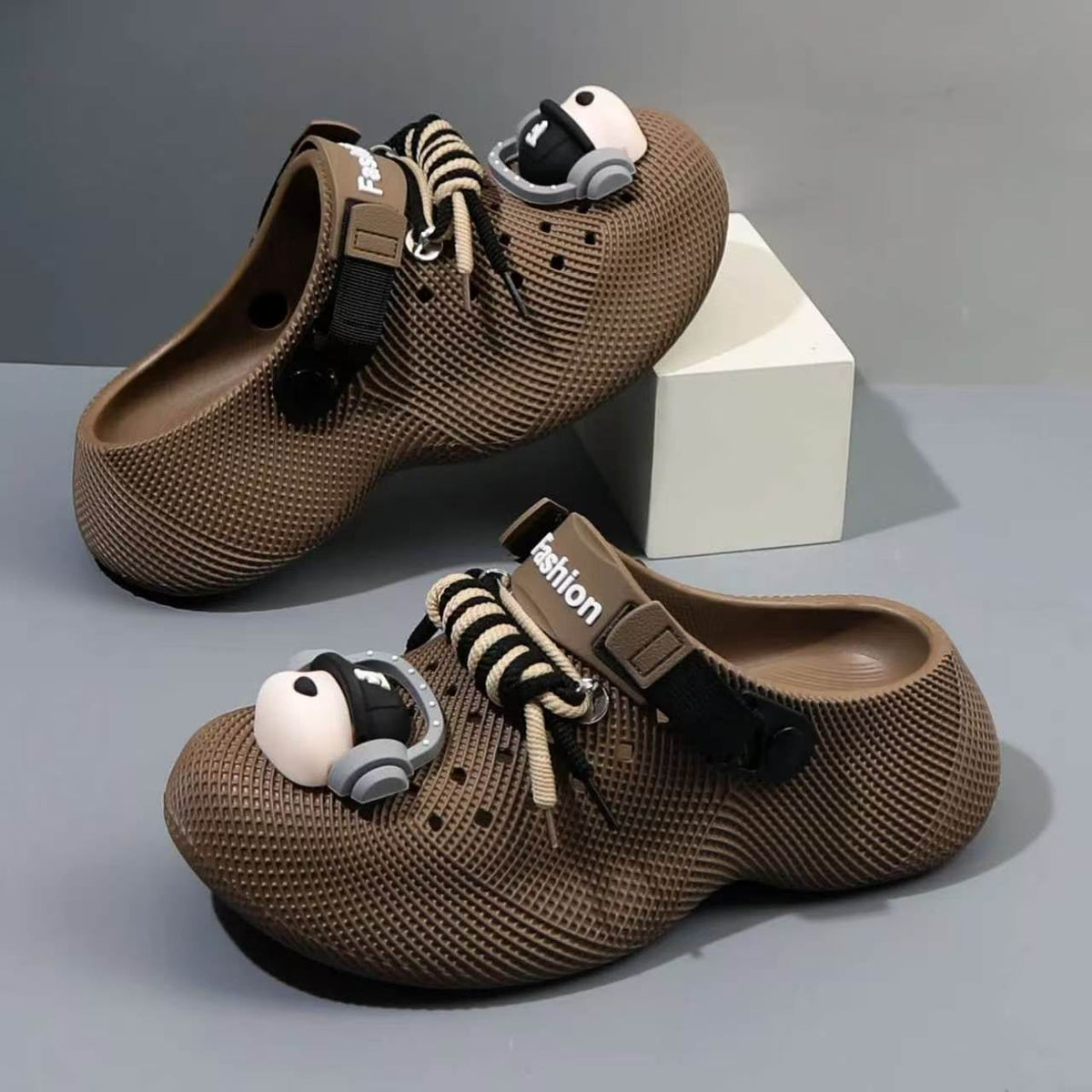 Crocss Urbanas con Suela Gruesa – Estilo Casual
