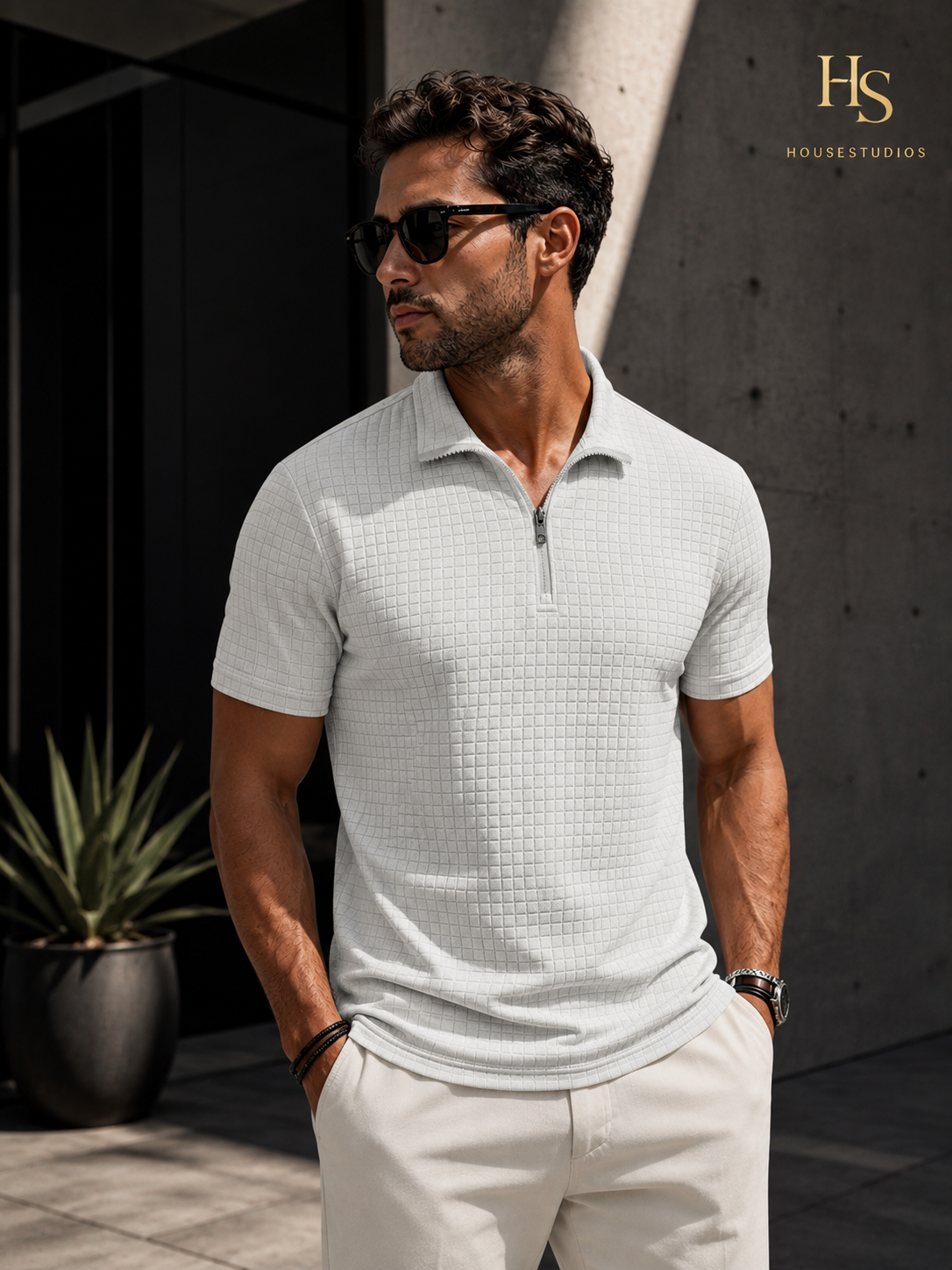 Polo de Manga Corta para Hombre – Cuello Alto y Diseño Jacquard